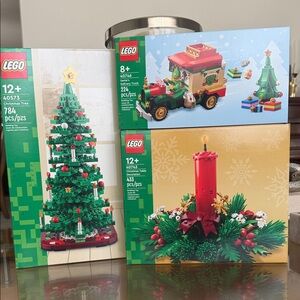 LEGO Festive Green and Red Building Sets (3)